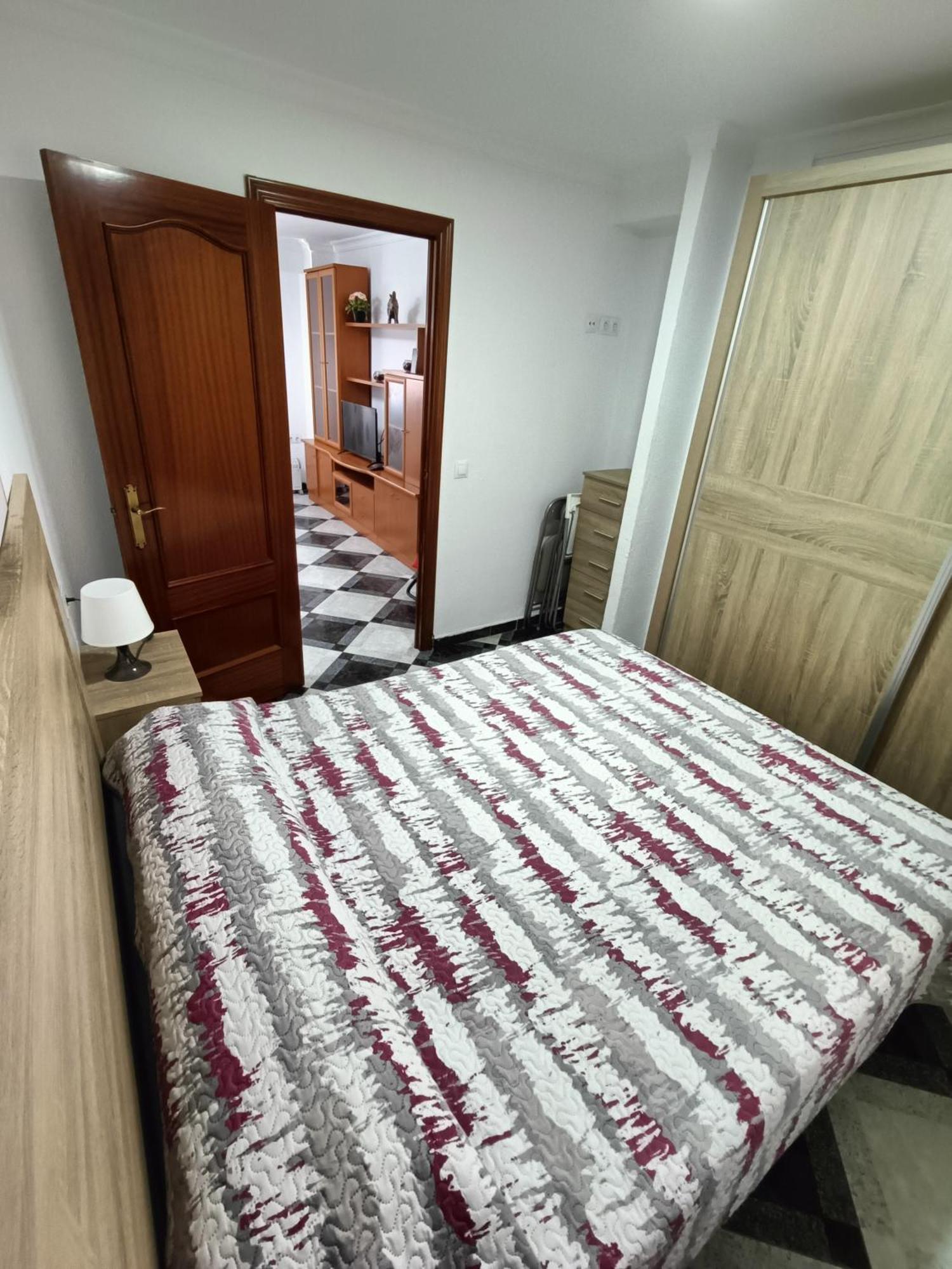דירות קדיז Piso Calidad Precio Junto A La Playa De La Victoria מראה חיצוני תמונה